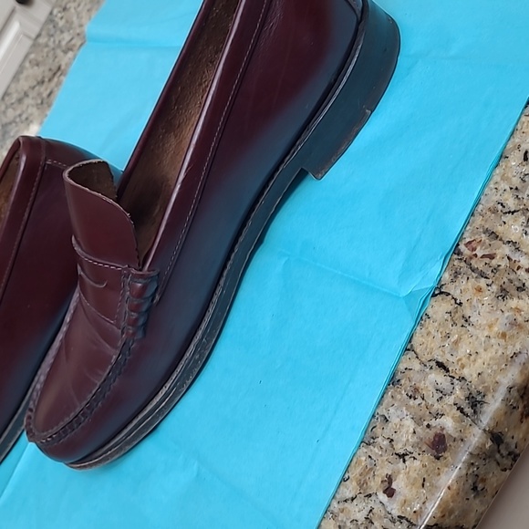 Classic Style Eastbrook Slip-on Leather Penny Loafers Made in USA - Picture 15 of 17